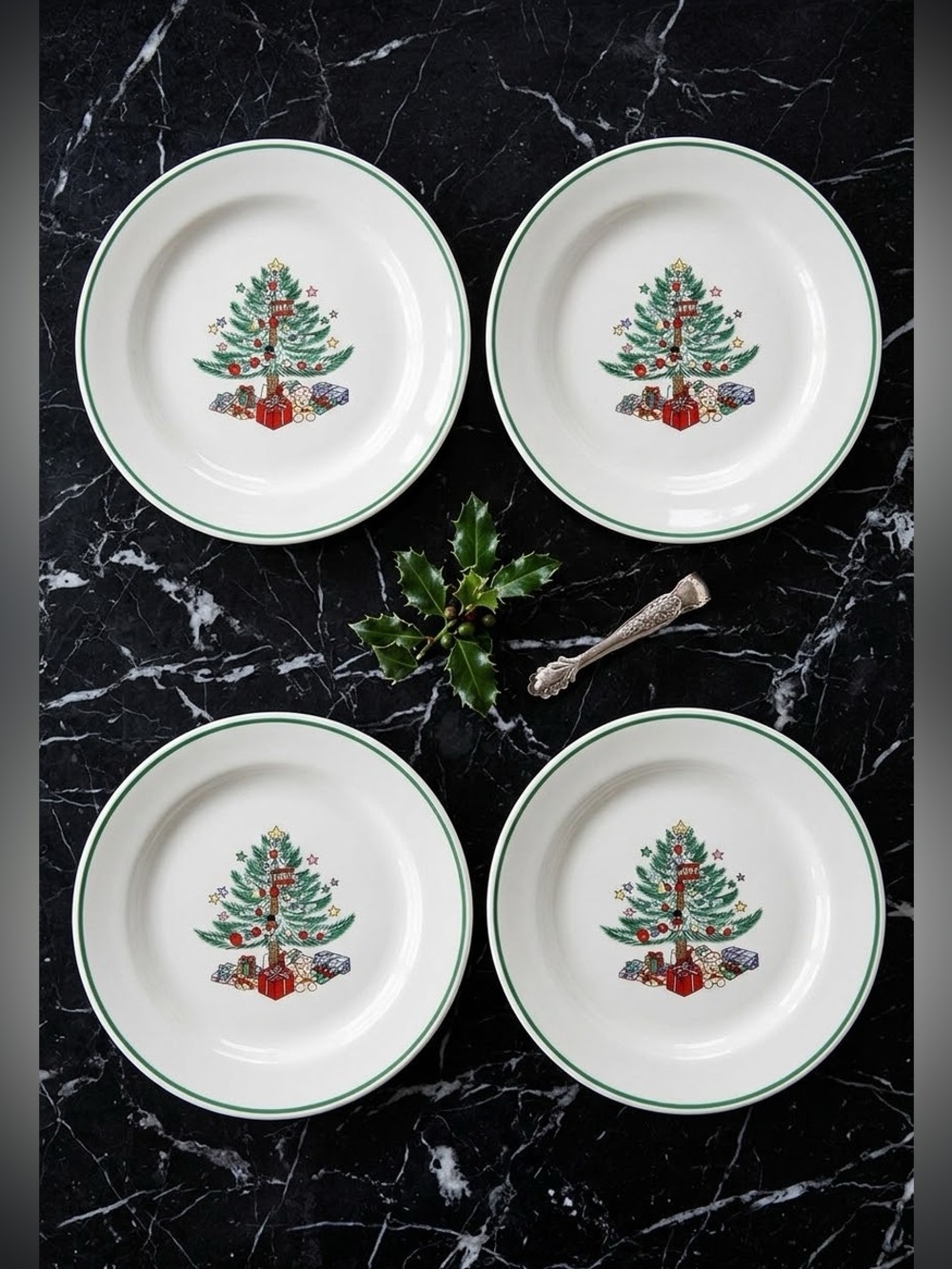 Gibson Christmas Tree Salad Plates 7 1/2" Set of 4